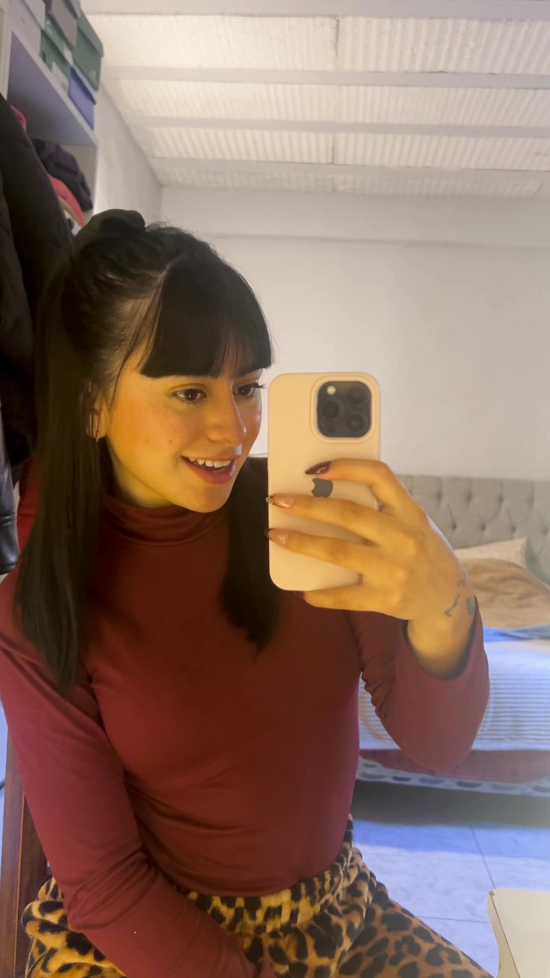@hhiiaara