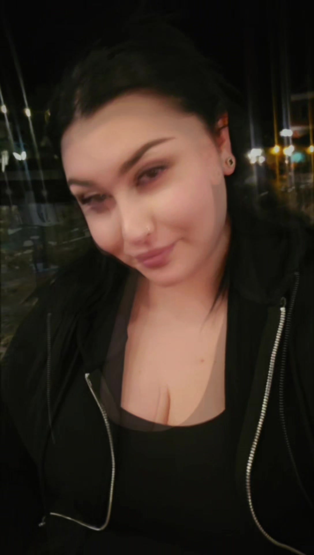 @🐼