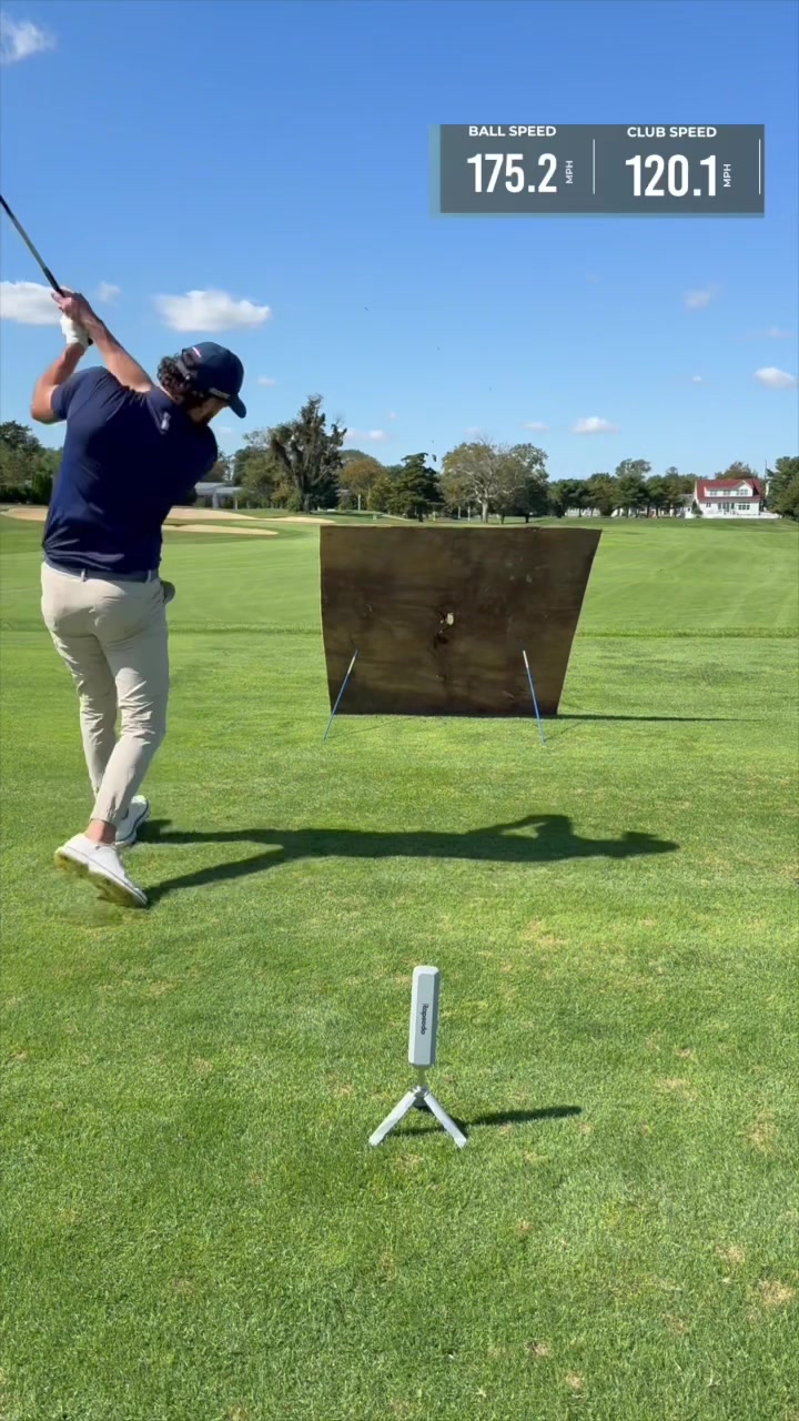 @Holein1trickshots