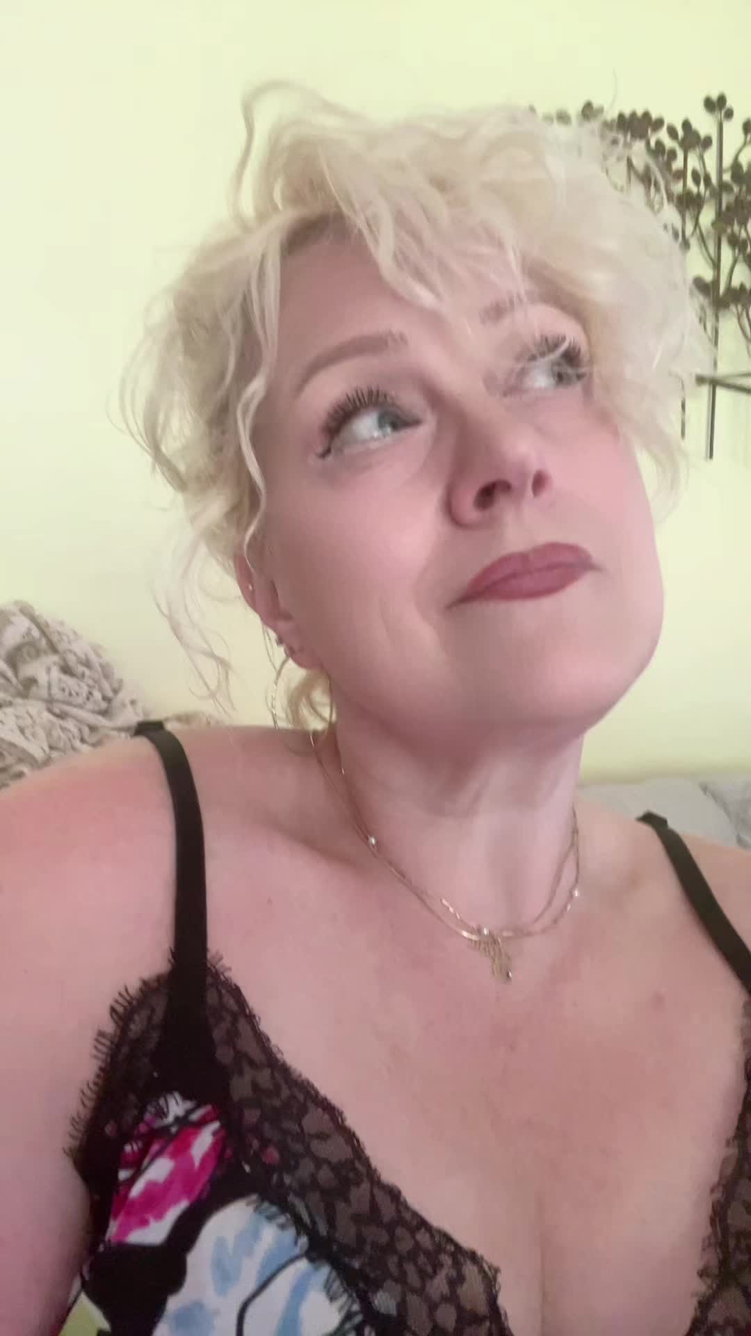 @shannon_mayormaynot