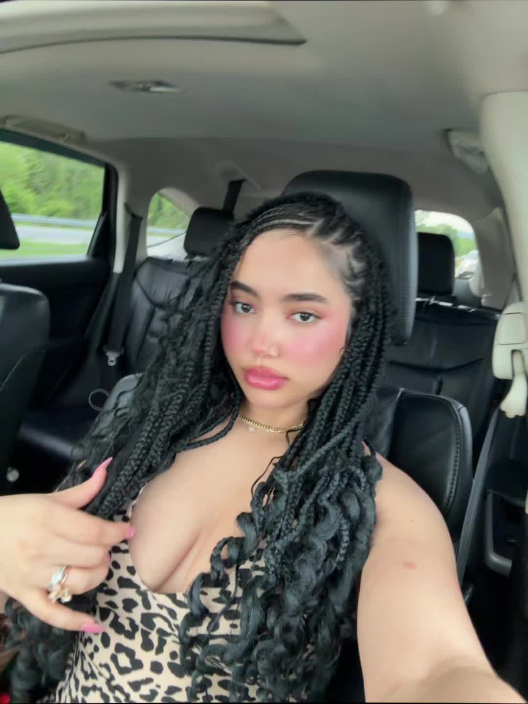 @G&eacute;nesis Santos 🌺🐆