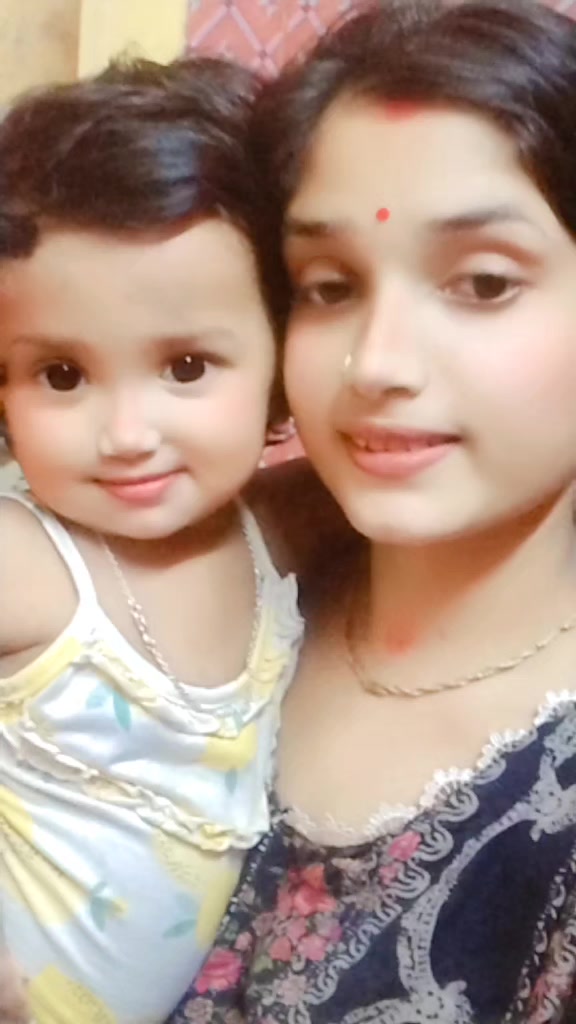 @Shreya ghosh ✌️