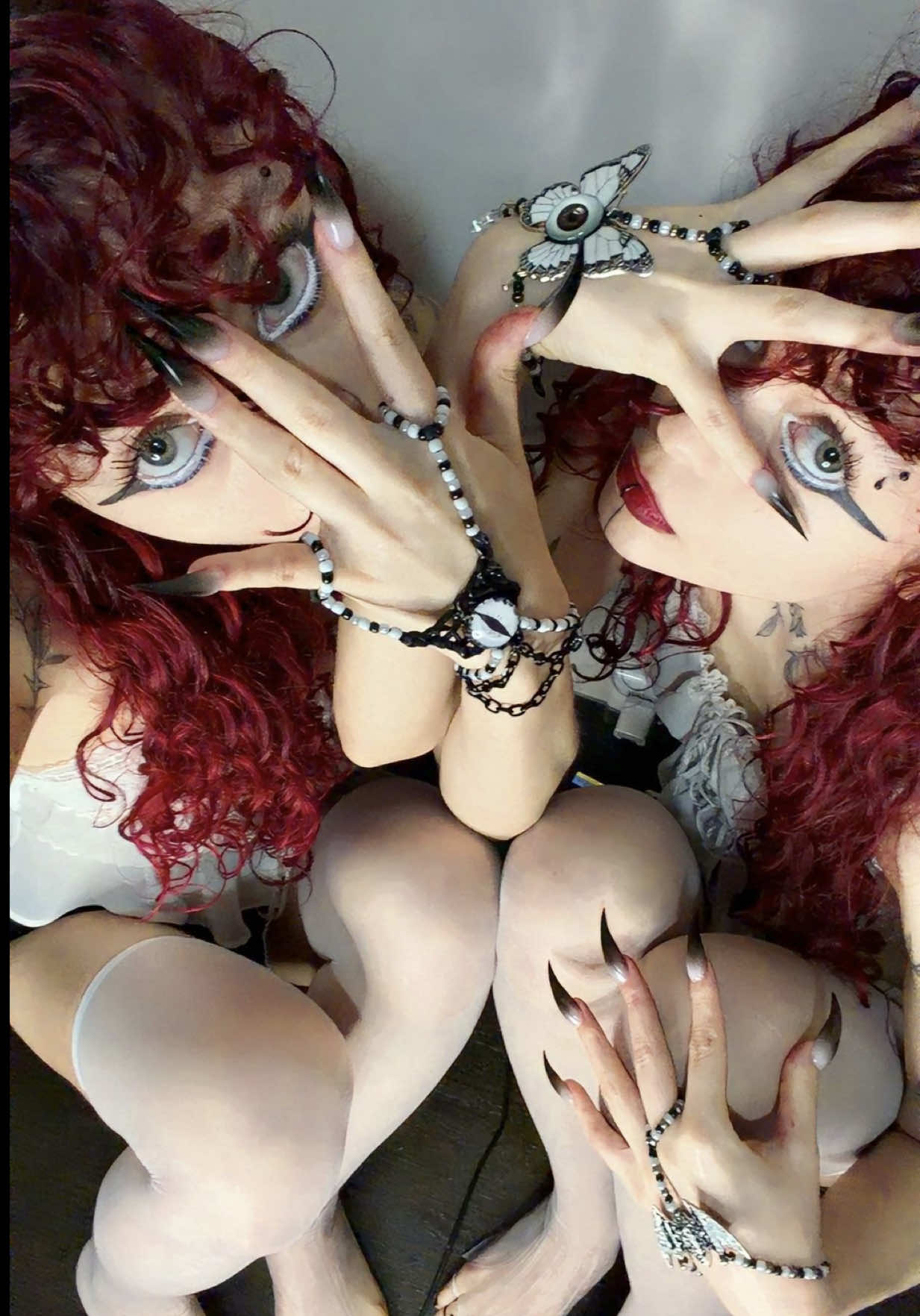@ehllo.twins