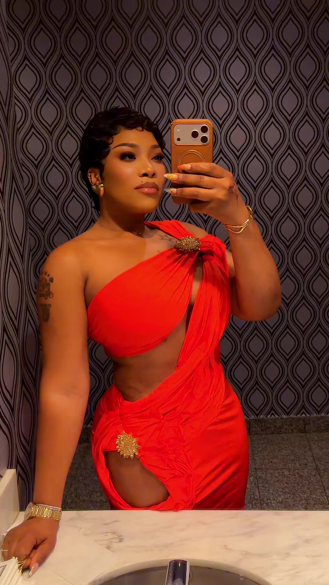 @Styled by Vanou Llc