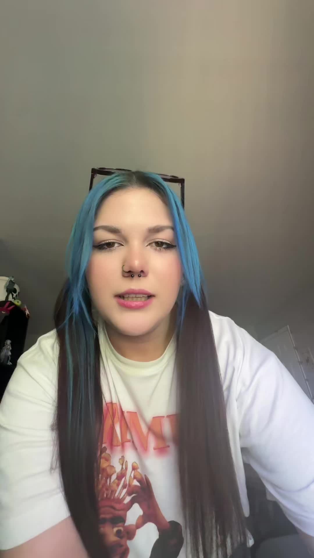@defamatoryy