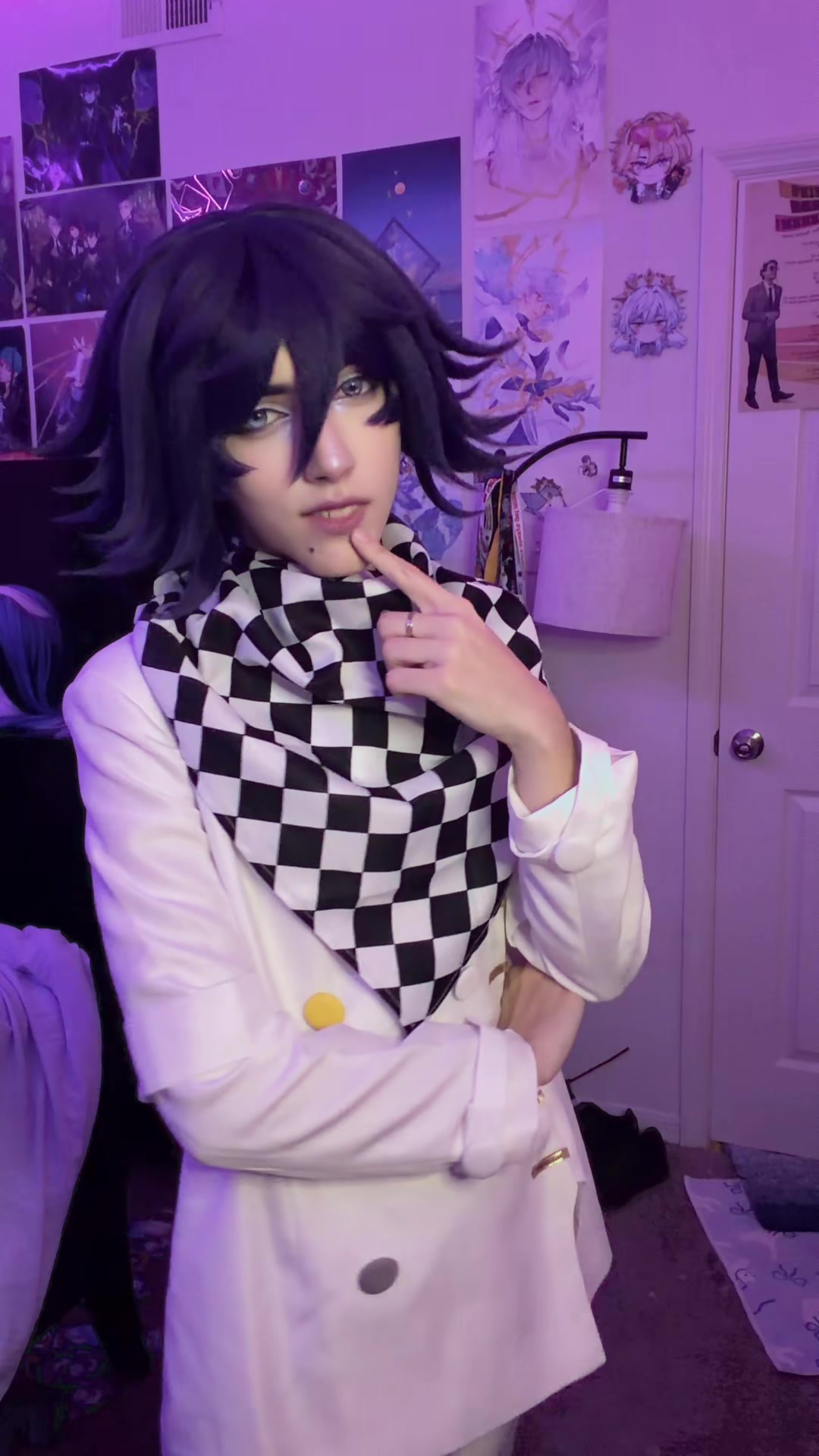 @𝕳𝖔𝖑𝖑𝖔𝖜