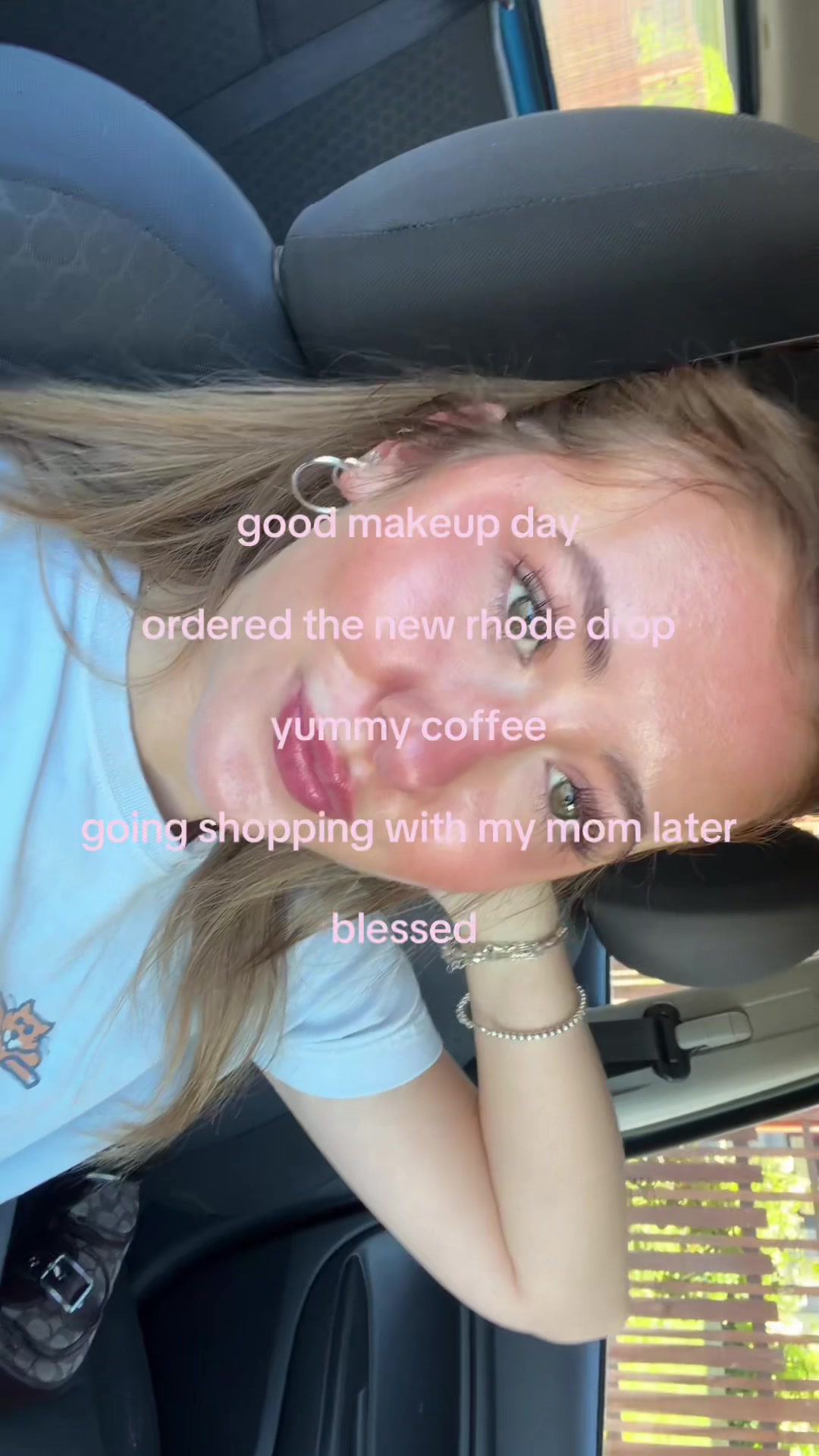 @Piper Snyder 🎀💄👛