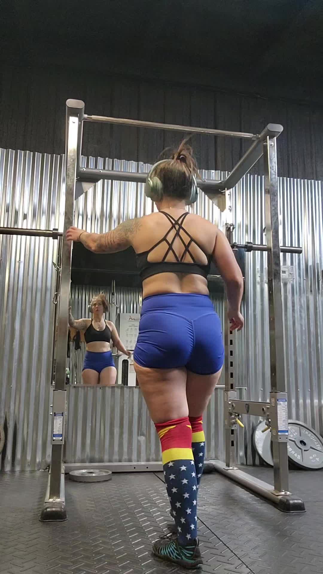 @Liz19