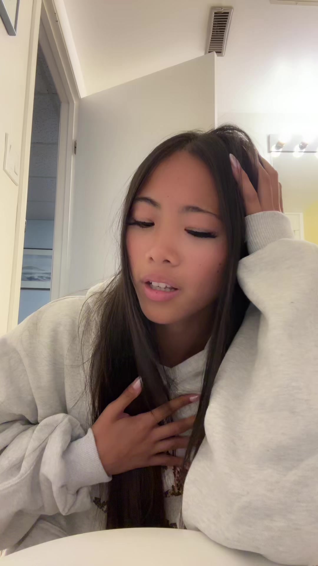 @notellieyong