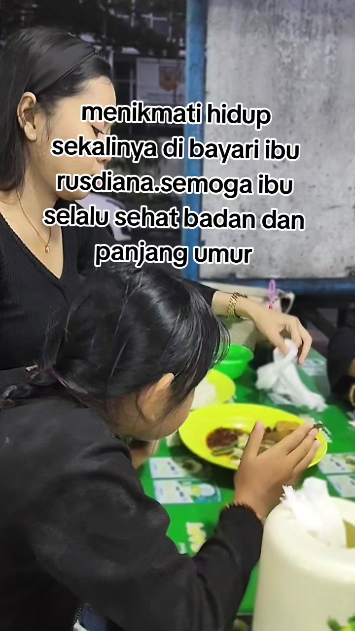 @warung katupat acil ella