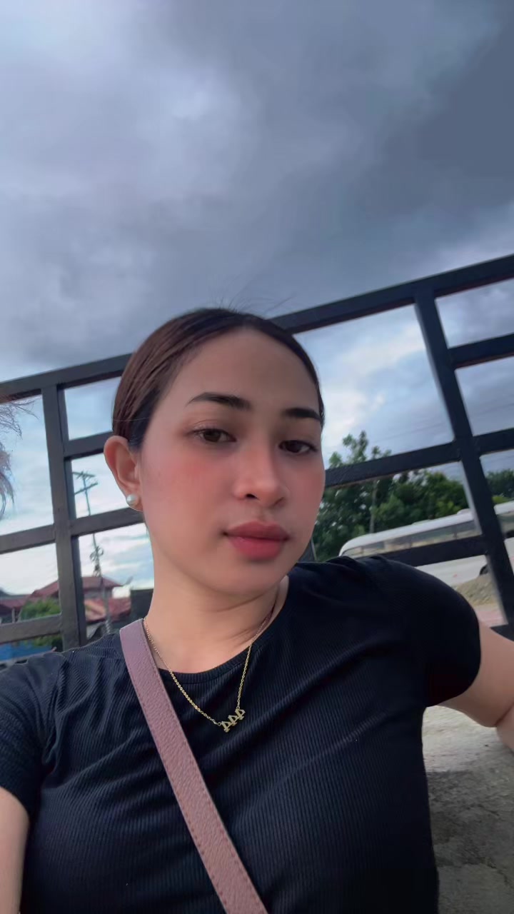 @Lara