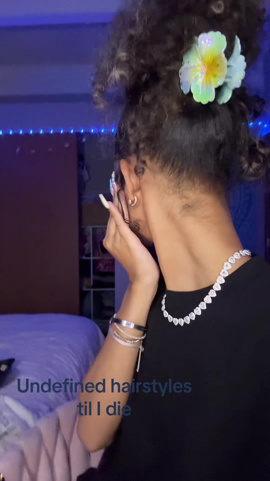 @Leena🪷