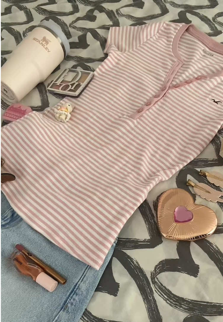 @⋆。˚꒰ঌ🧁໒꒱˚。⋆
