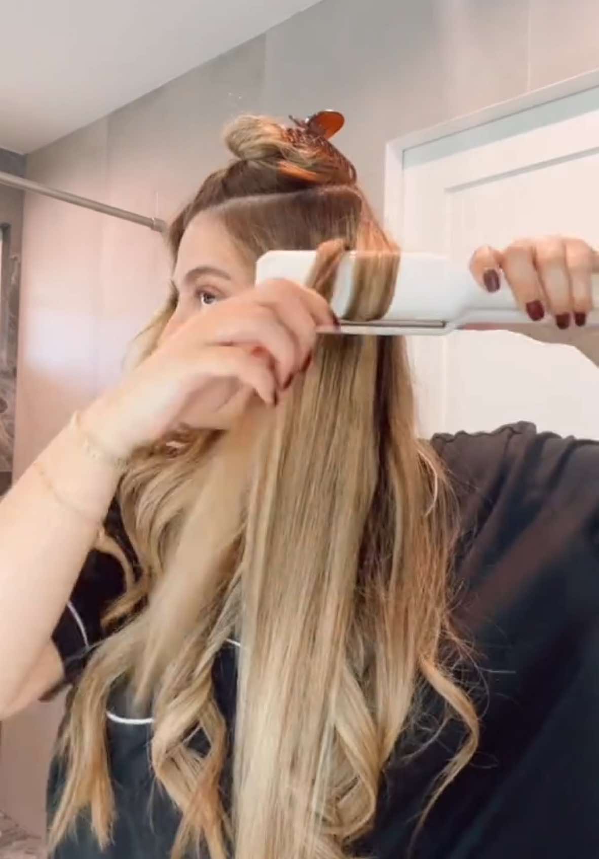 @Elinaa.brows