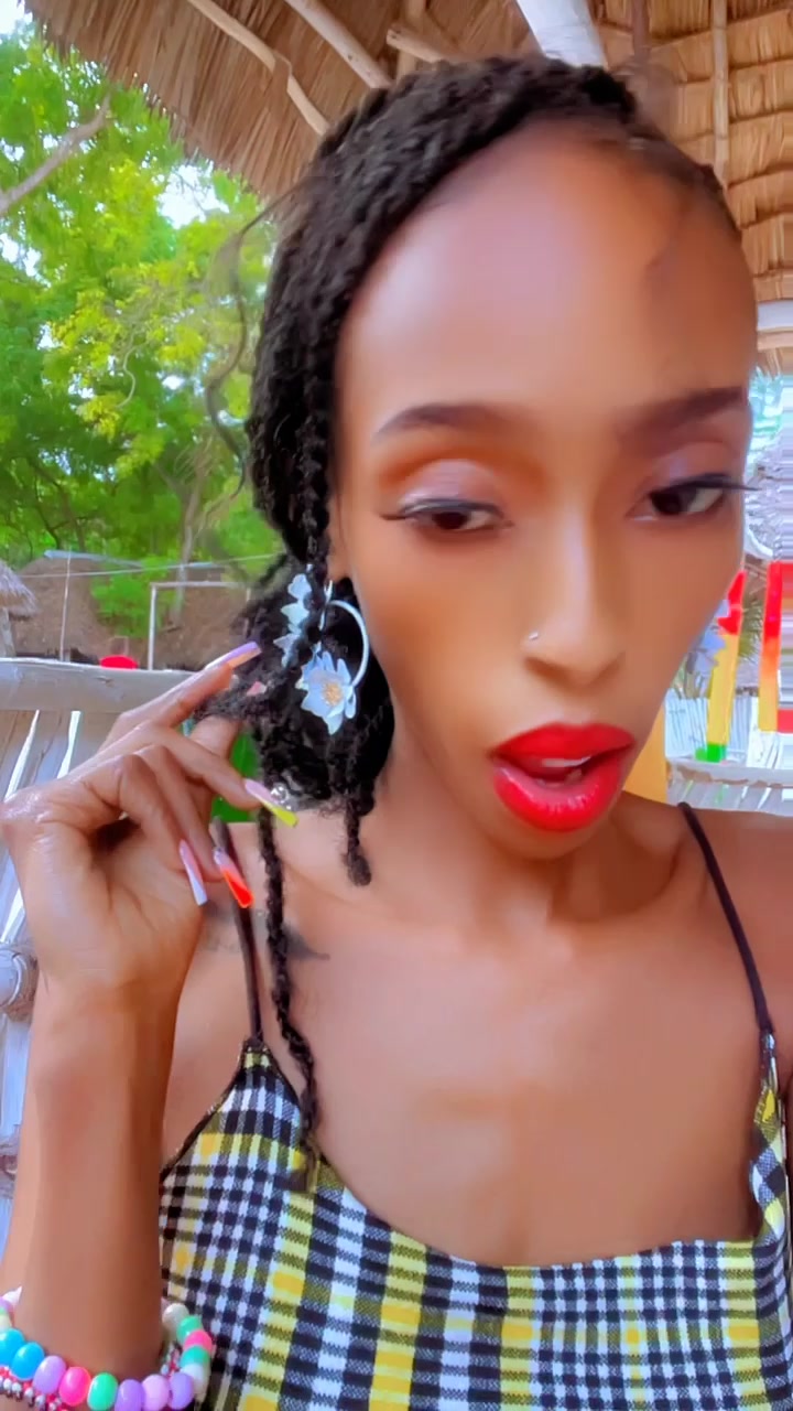 @nashyscarlet1