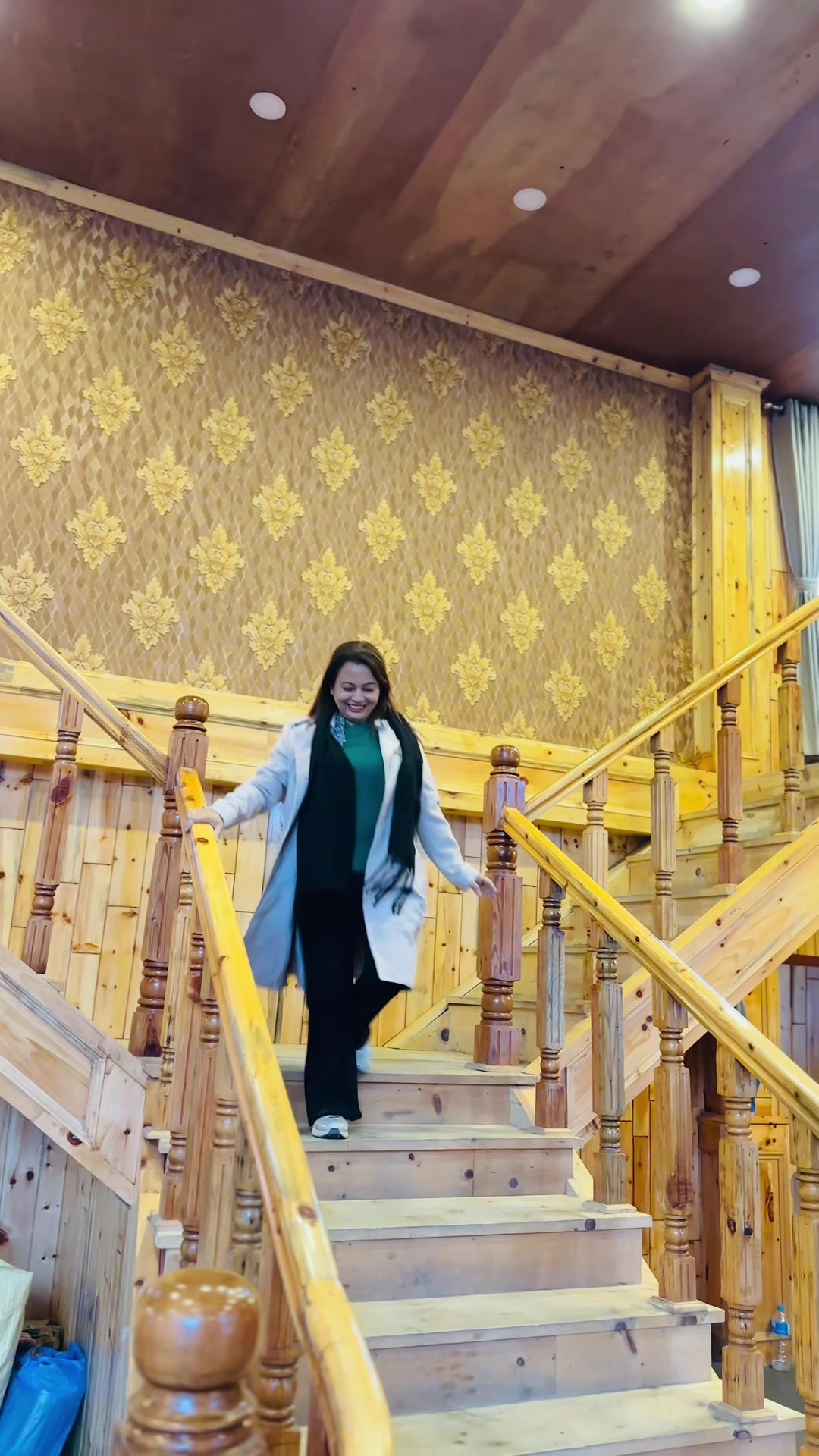@🧿Urmila Upreti 🥰