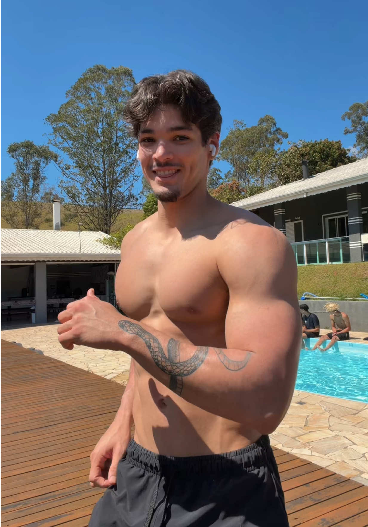 @jeansaint