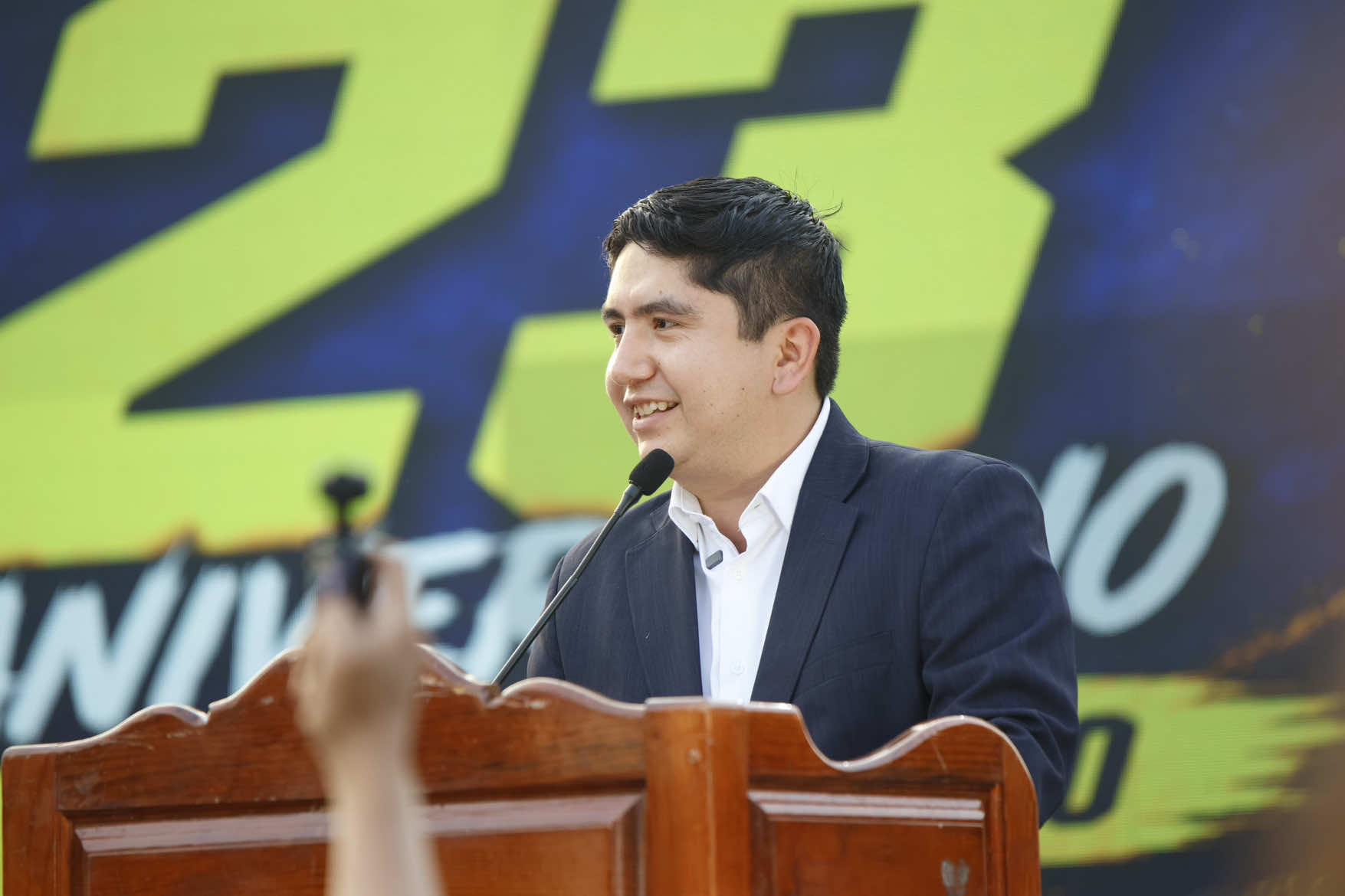 @Salvador Vázquez