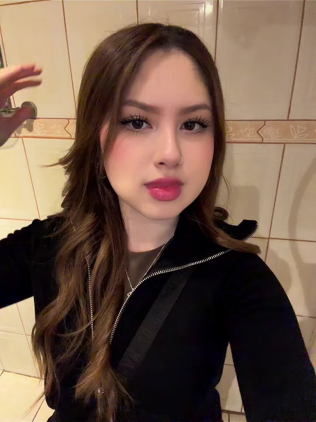 @๐๐๐ข๐๐ ๐๐๐๐๐๐