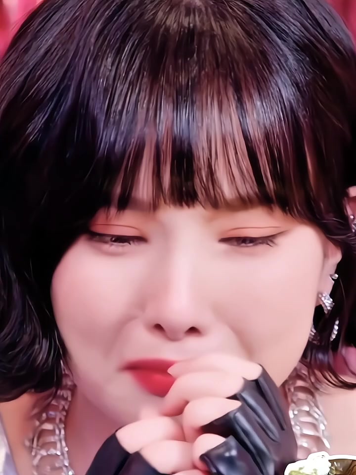 @๐๐๐๐๐๐๐๐๐