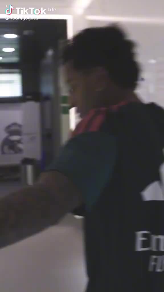 @is Wiz kid