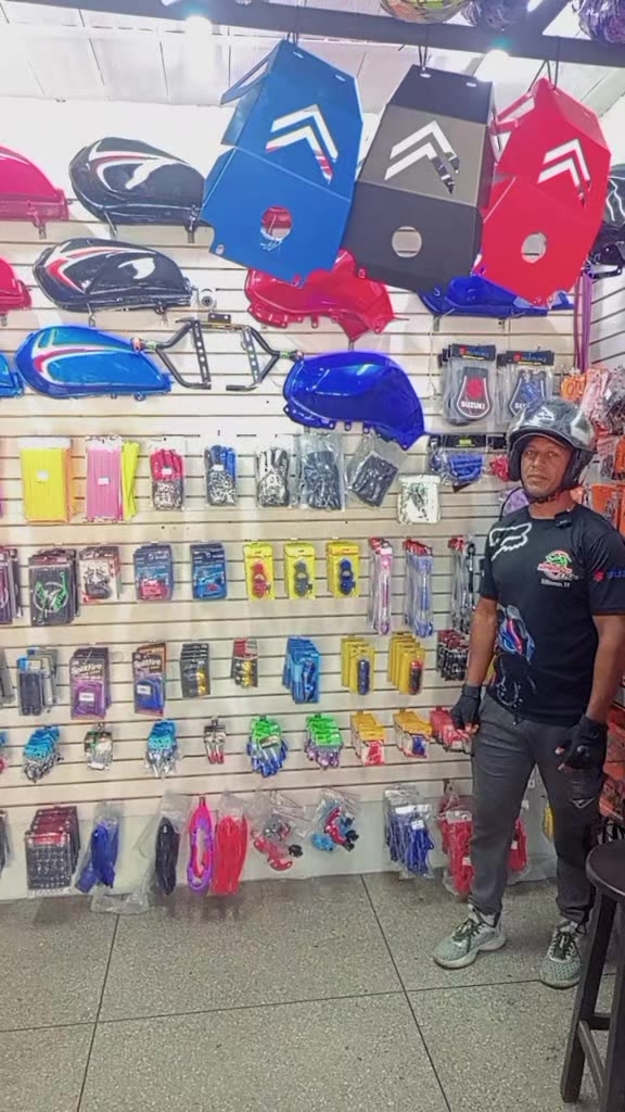 @Inversiones moto sport 32