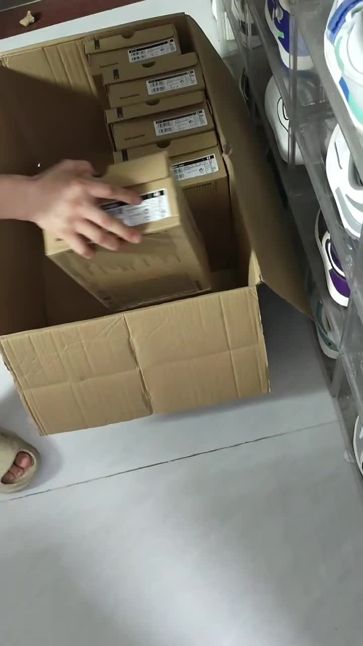 @Chinese factories