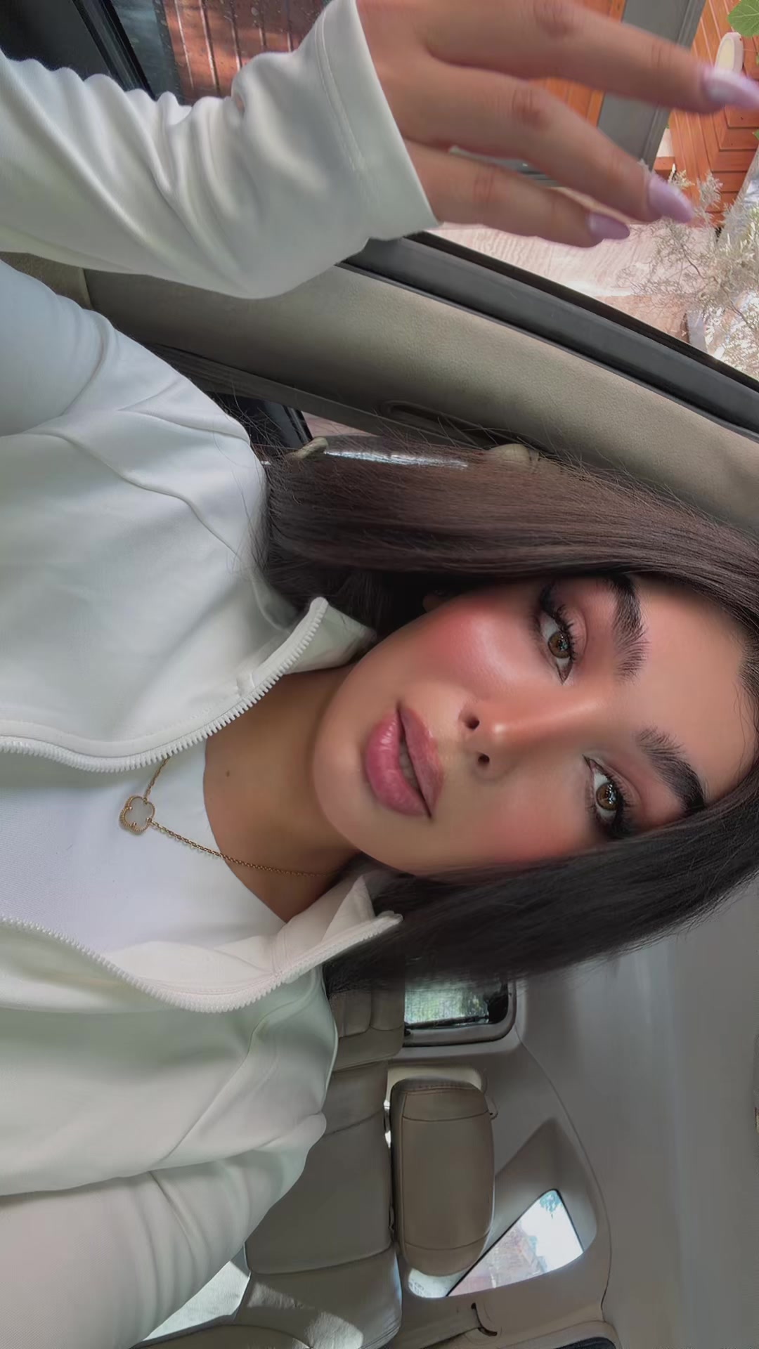 @Niki