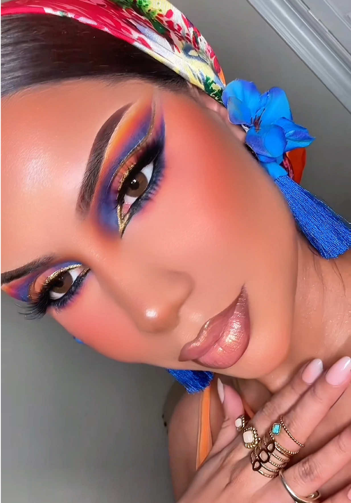 @Makeupbyalinna