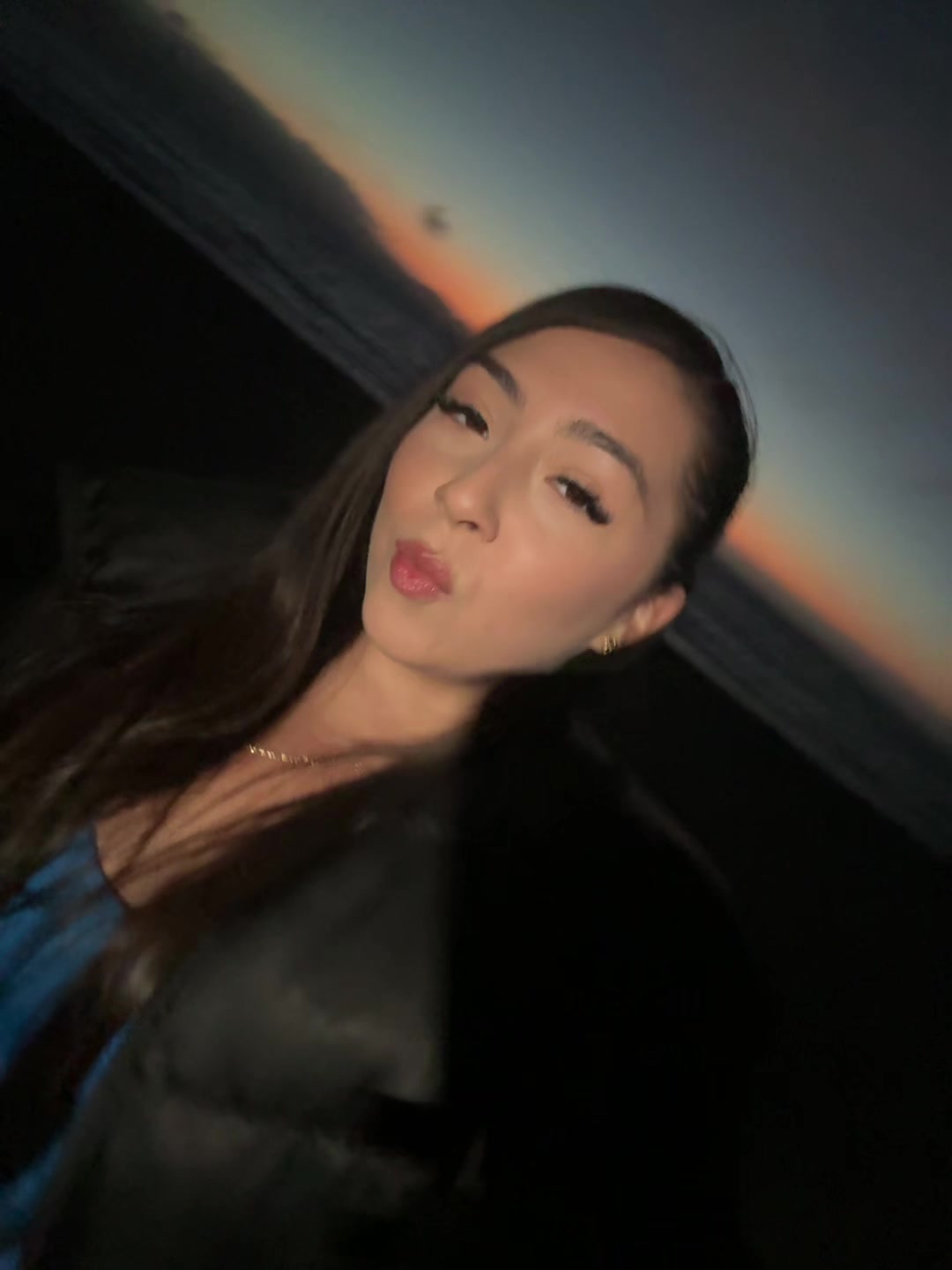 @bellaa