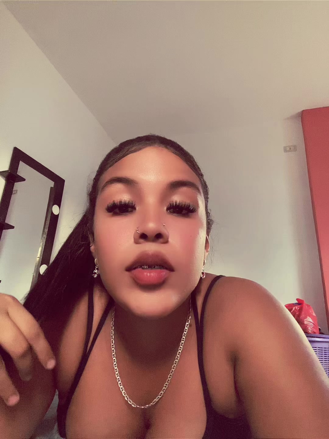 @Juleydy