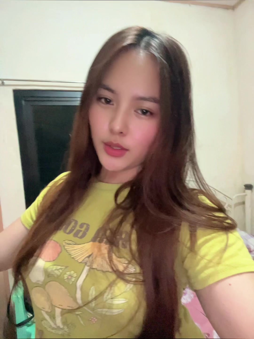 @strawberina19