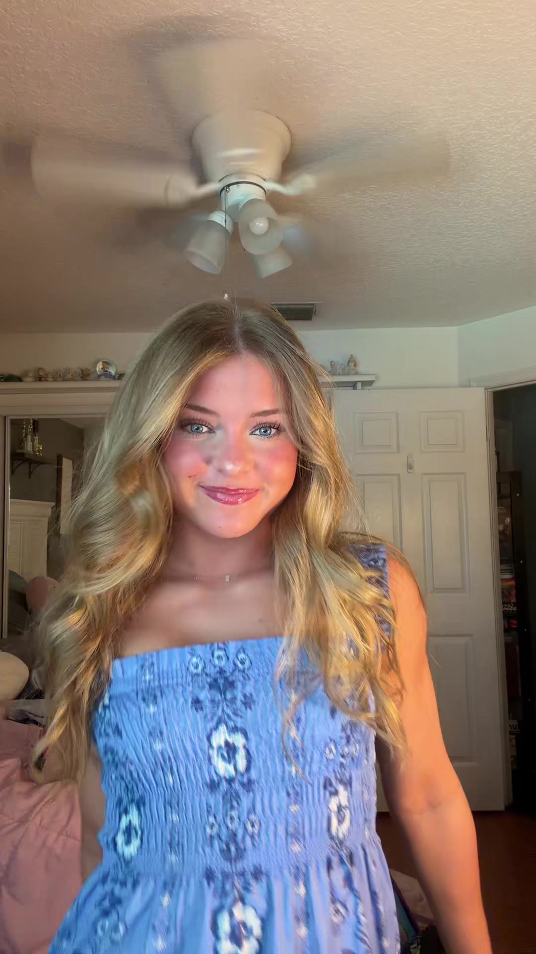 @ELAINA