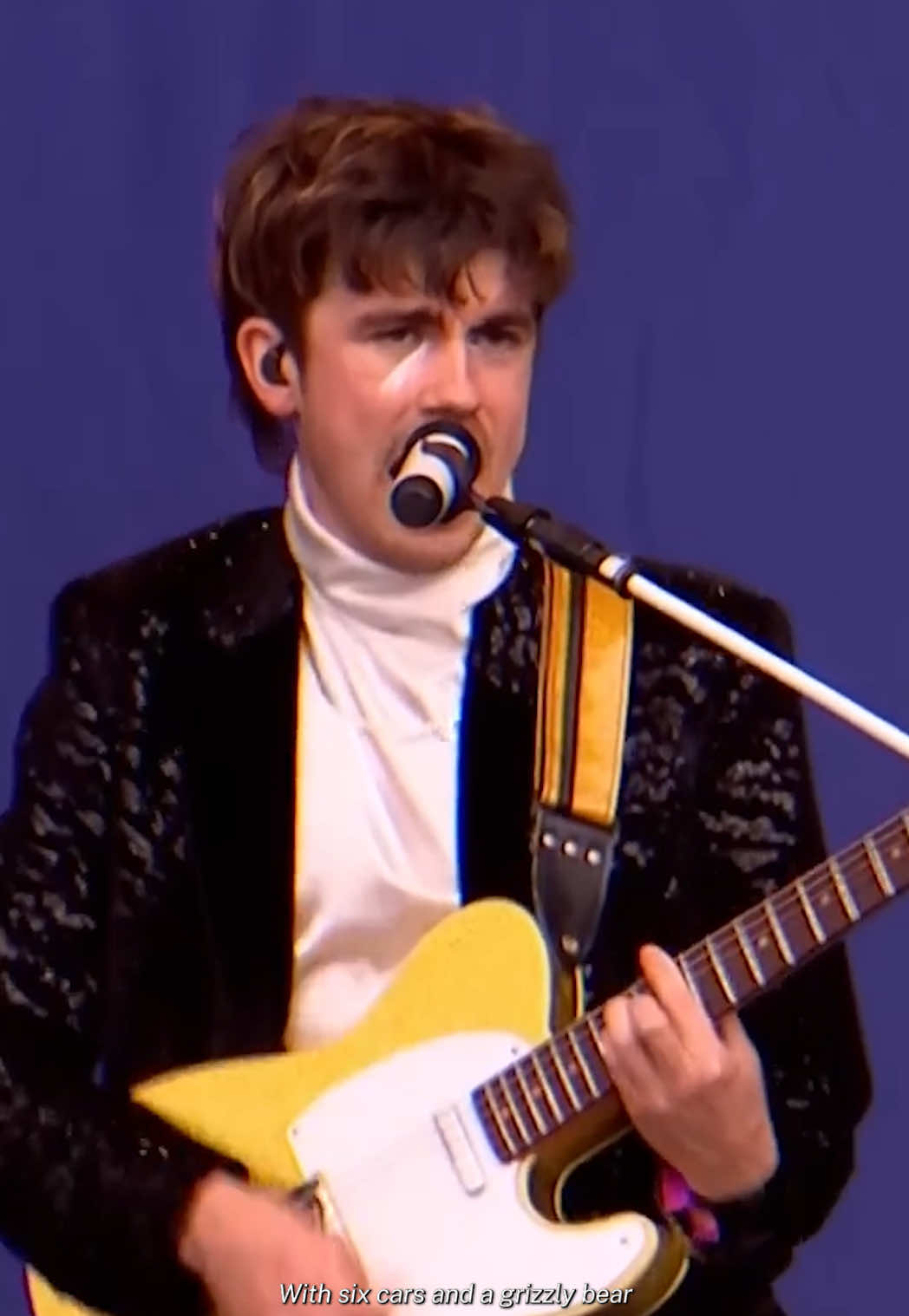@Declan McKenna