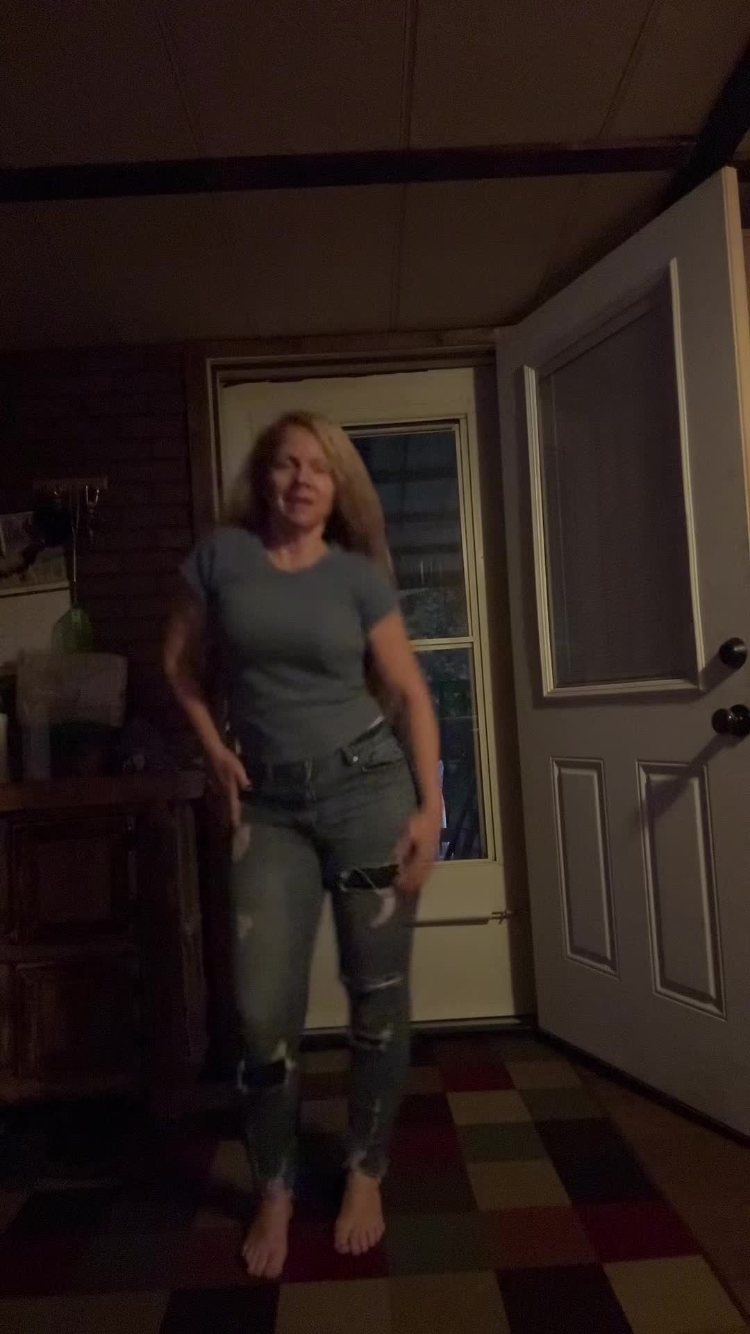 @Gg