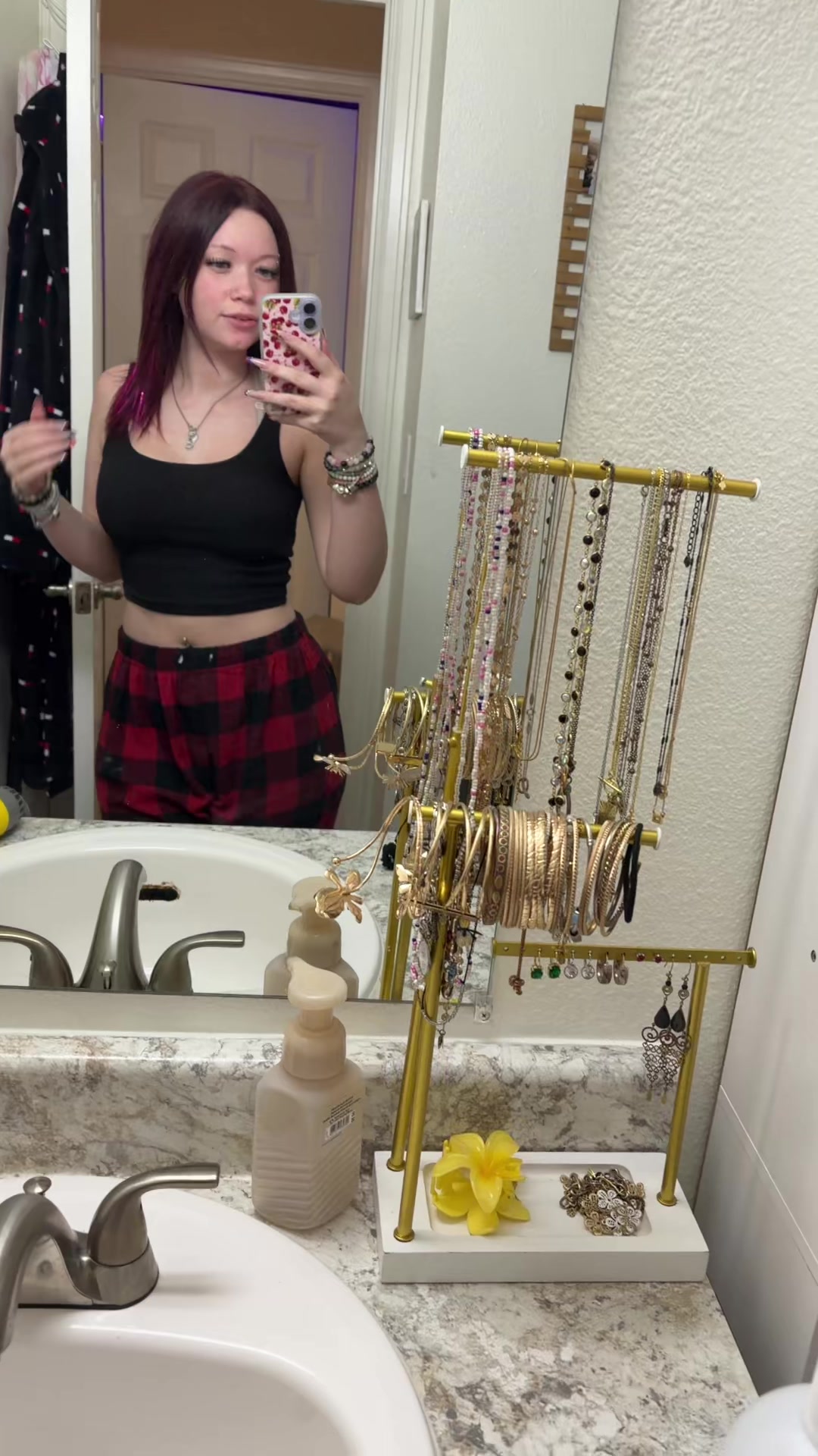 @Jade