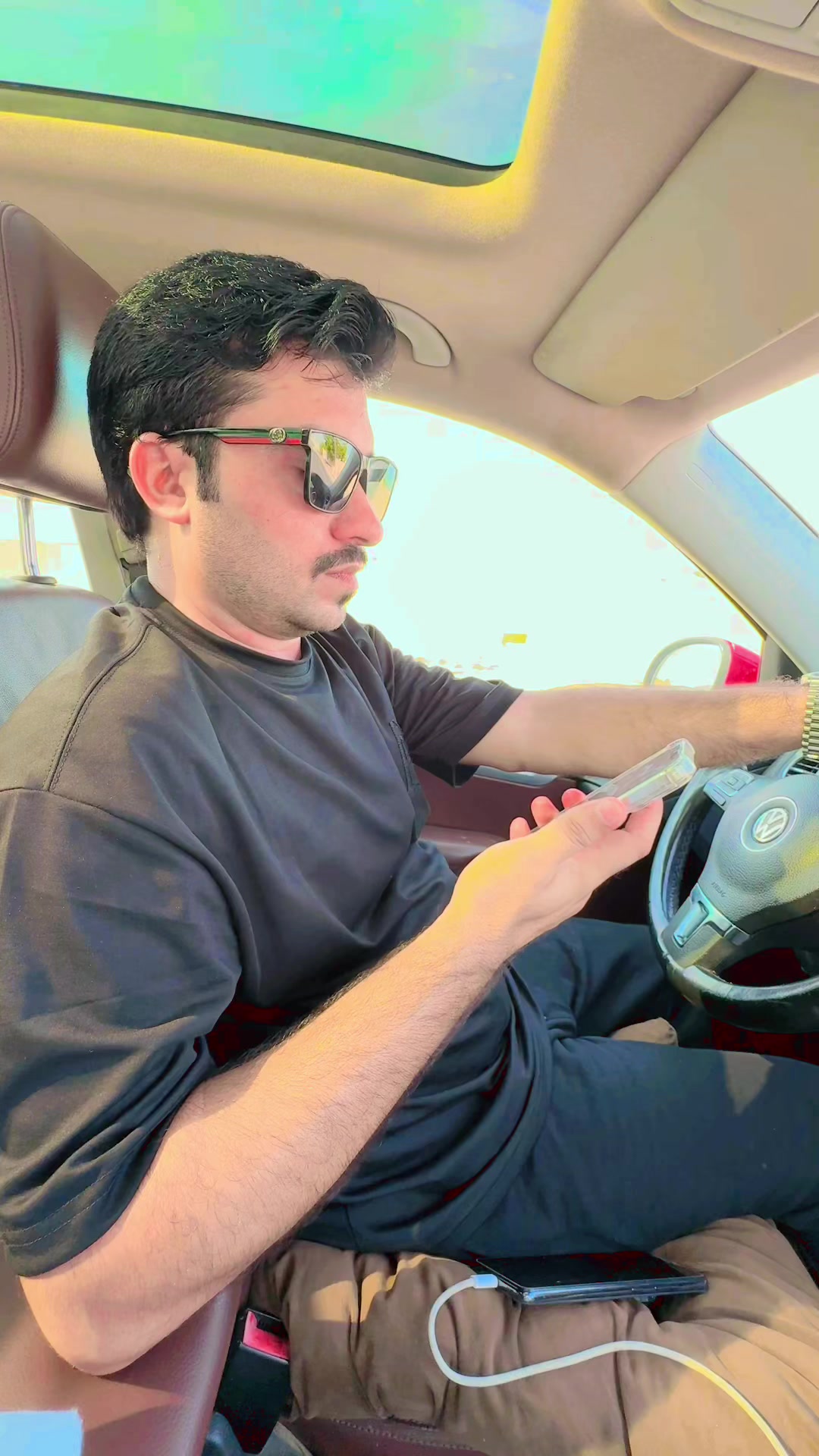 @SHAHIDHUMDERD2🇴🇲
