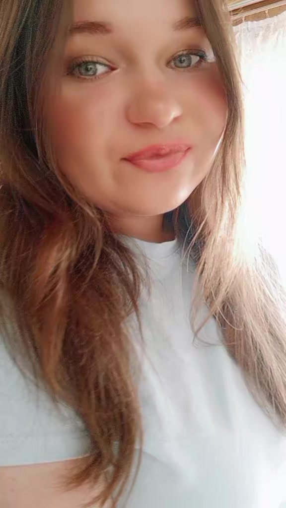 @👑Ivikivi🥝