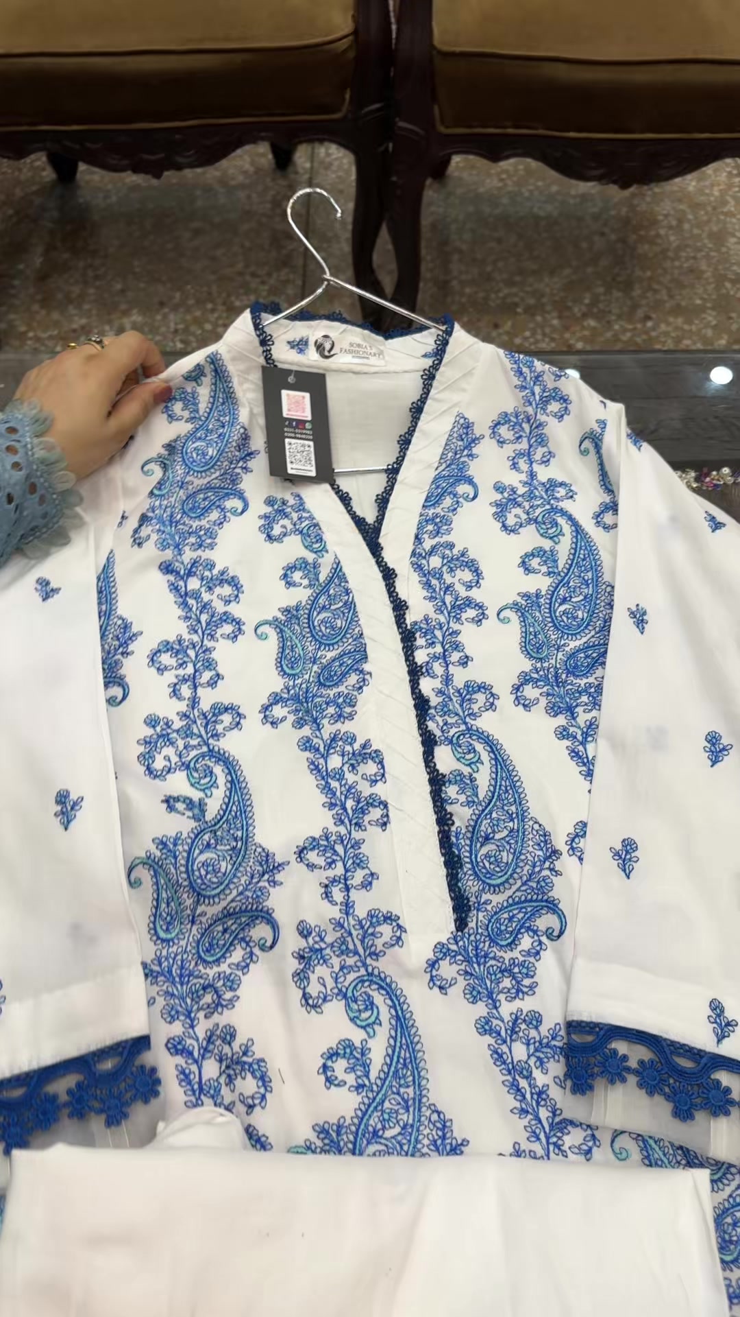 @Sobia Fashionary