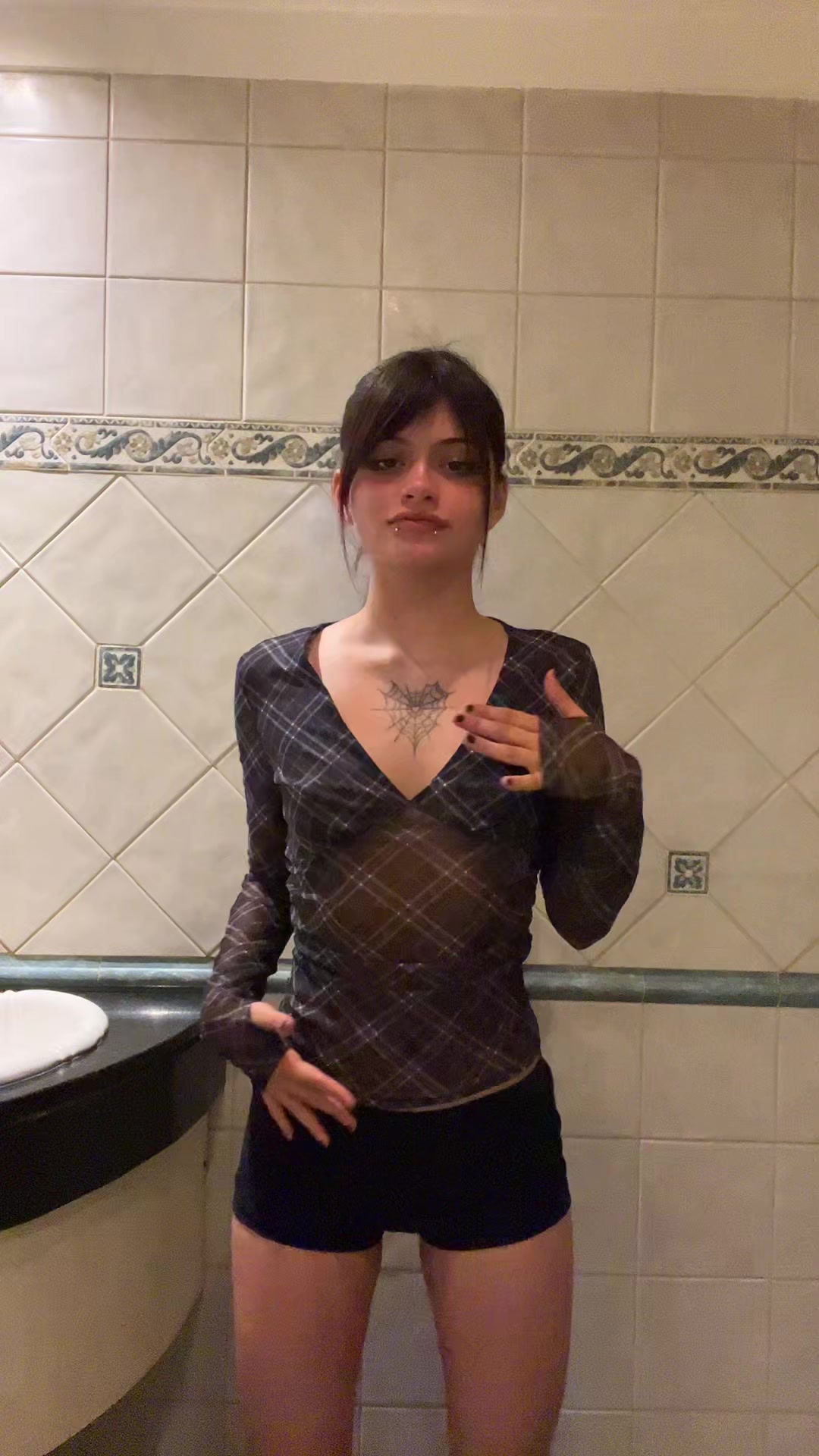 @ahhorcad0