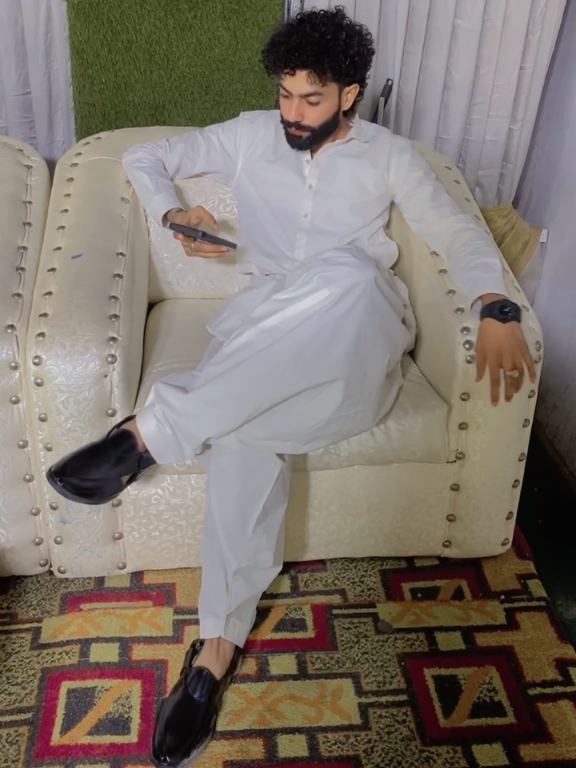 @♟️FAISAL PATNI ♟️