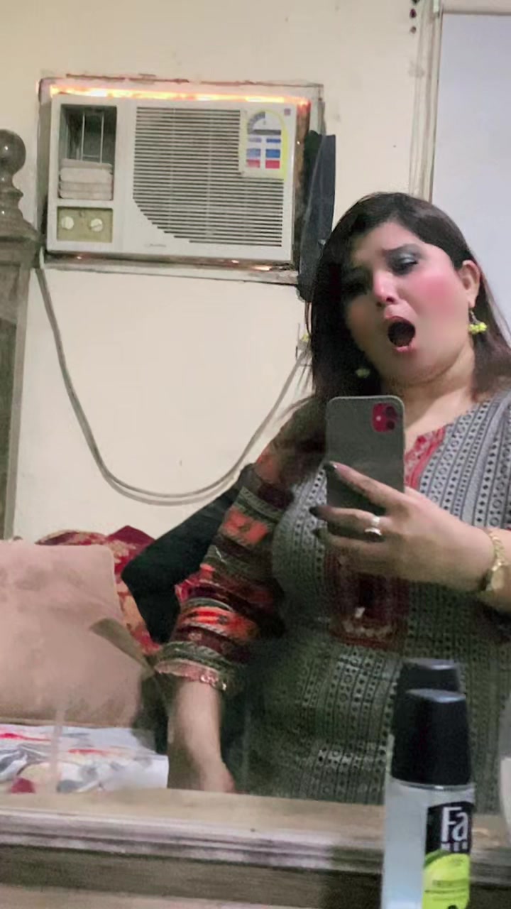 @Saima Khan