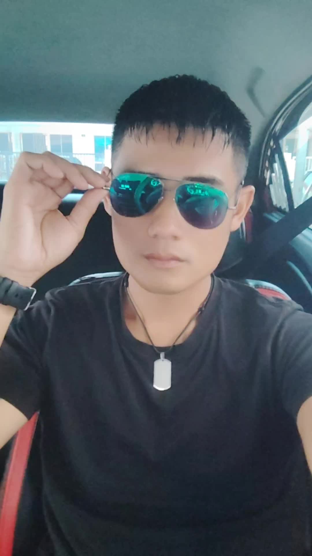 @Kit007