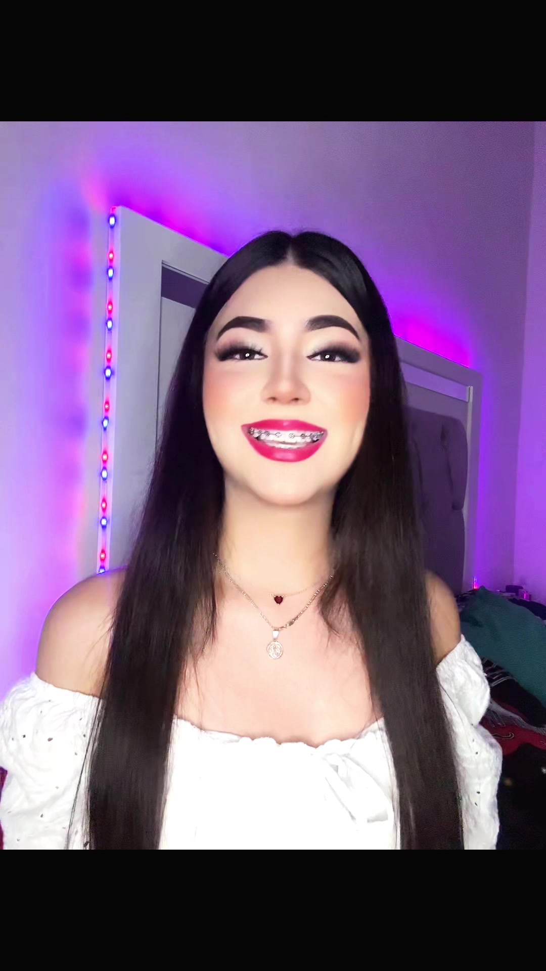 @🖤𝒩𝑜𝓂𝒾 𝒟𝒶𝓋𝒶𝓁𝑜𝓈🖤