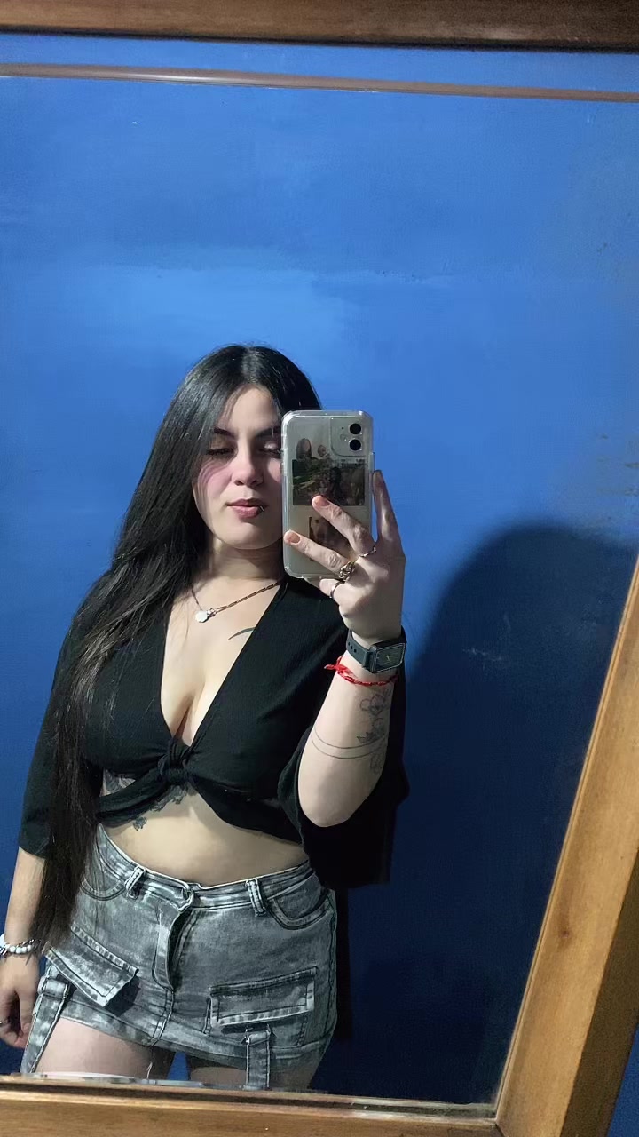 @Camilamottar99