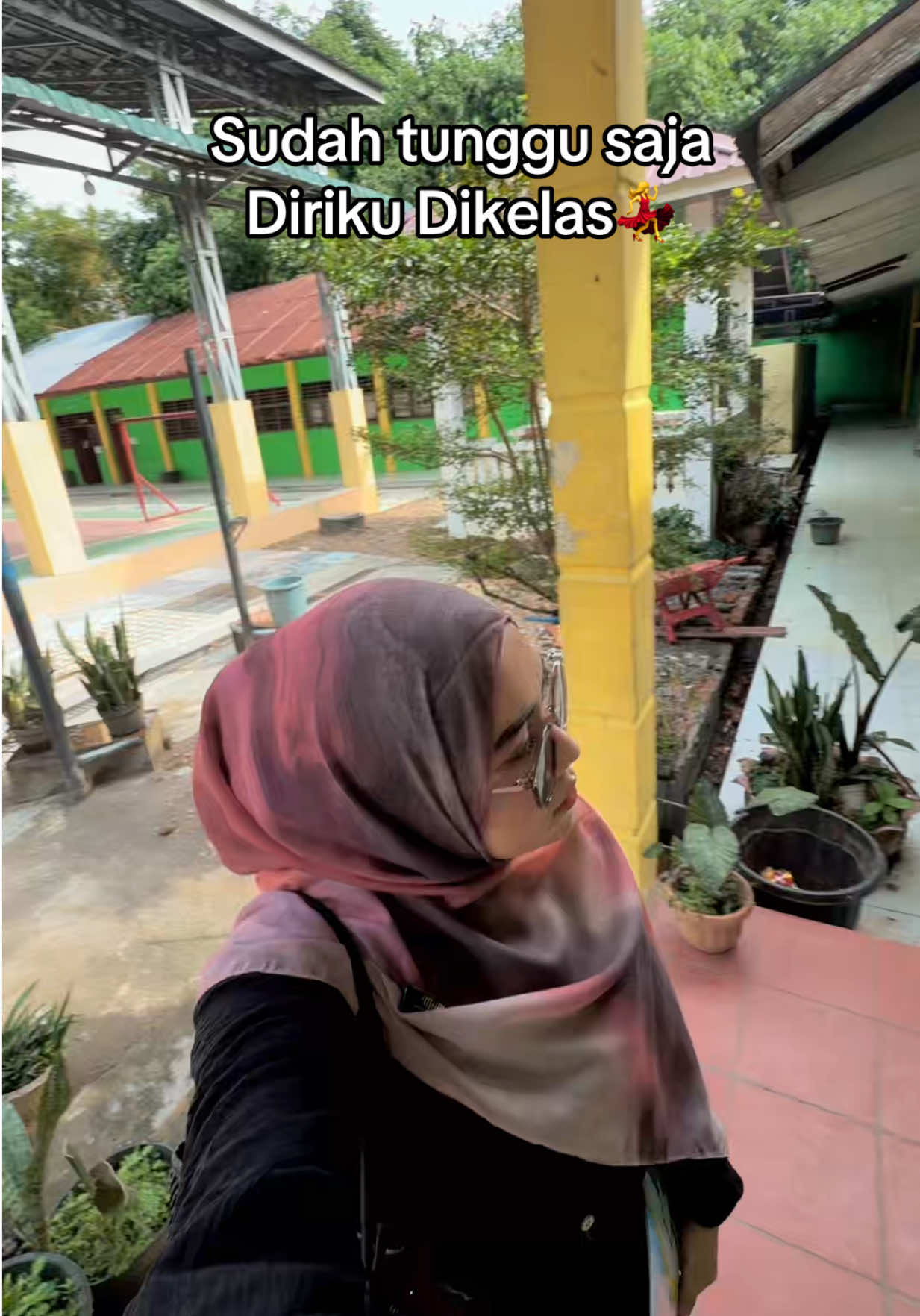 @Meiliza Hijratti S.Pd
