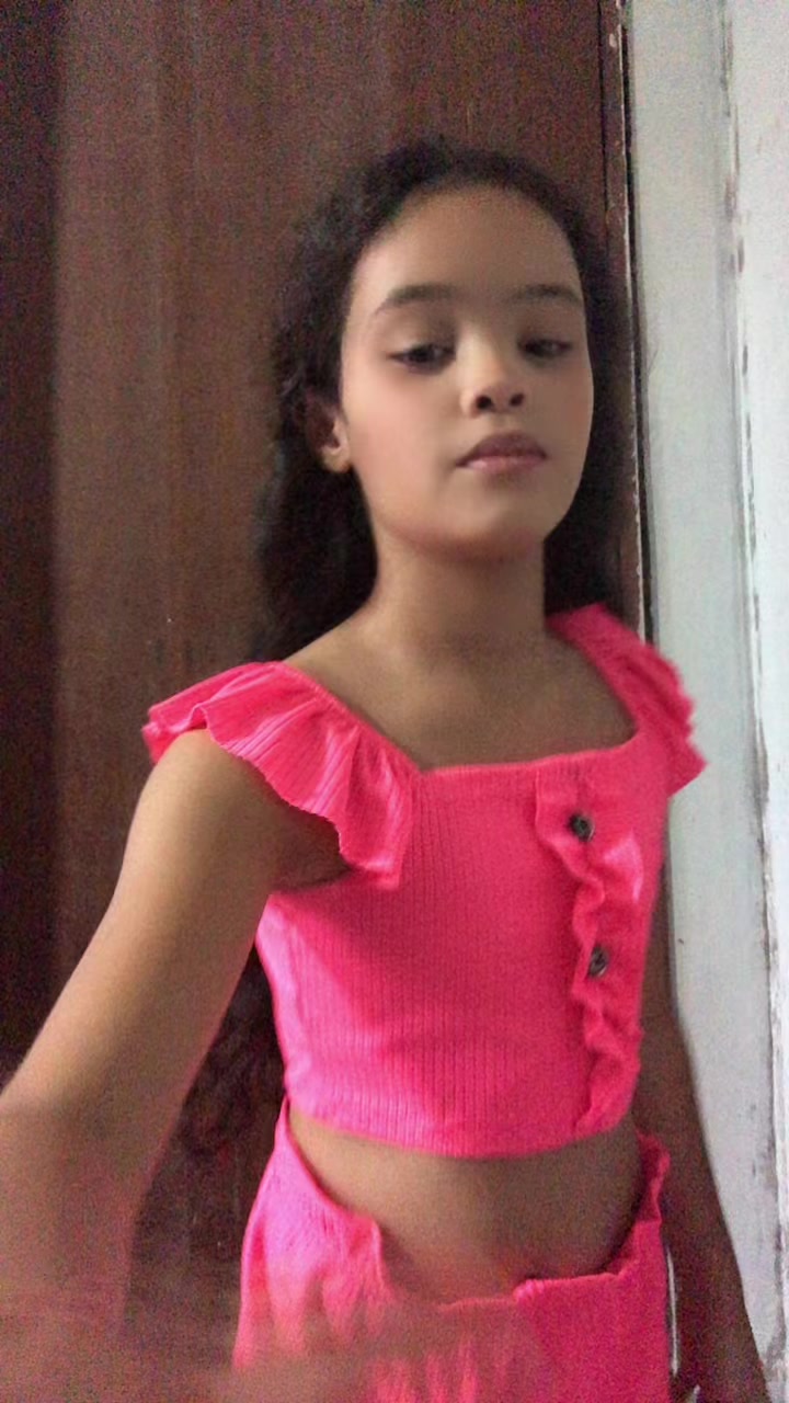 @Emilly Sc