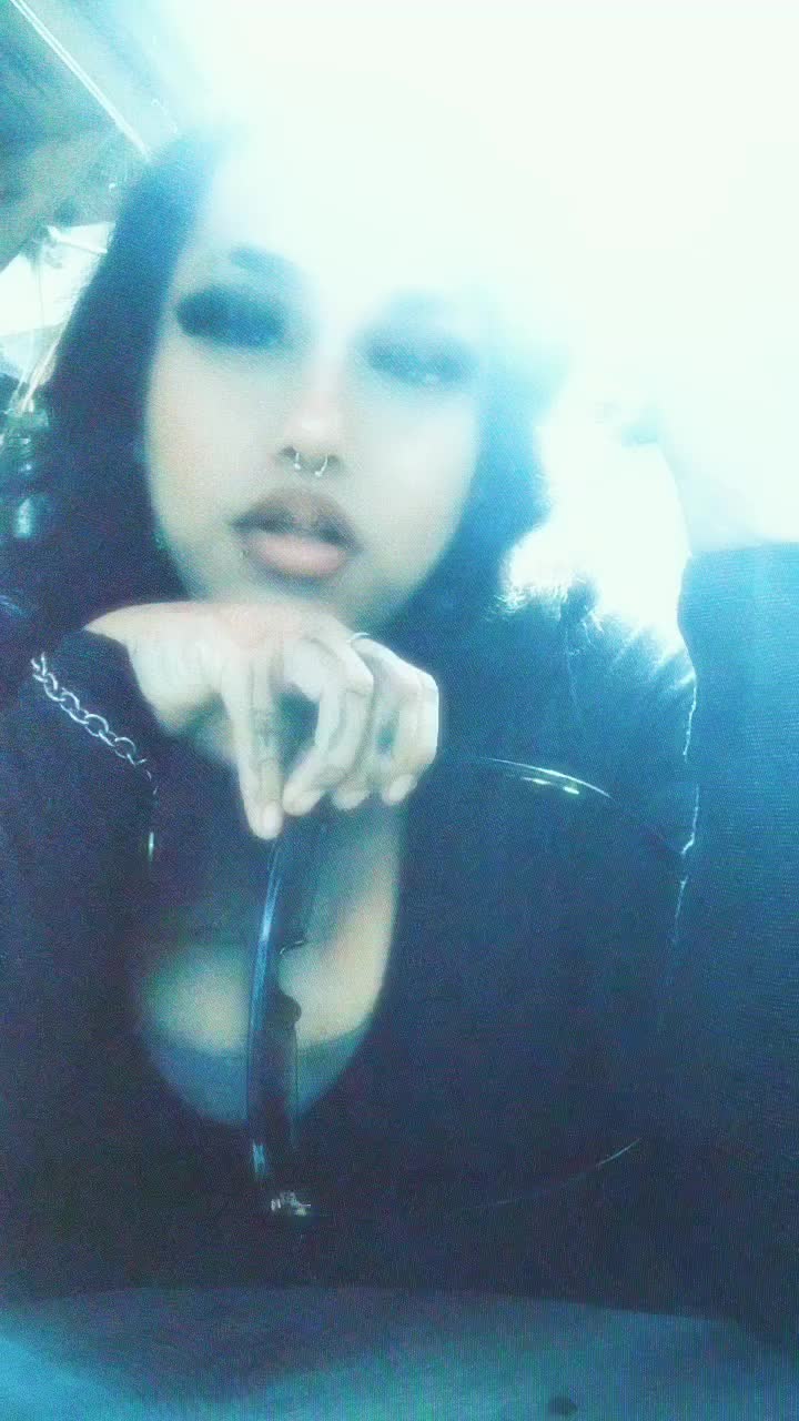 @Kaly MaryJane🦋 420🍃