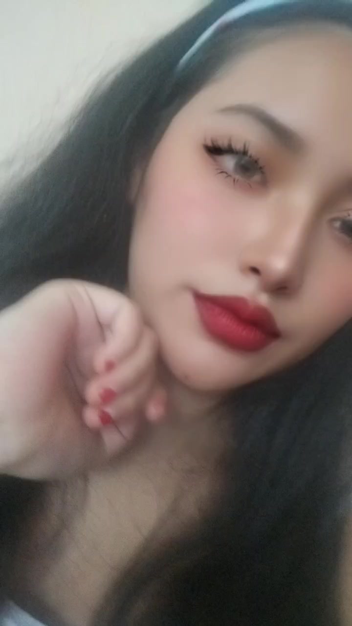 @Alondra Xlz