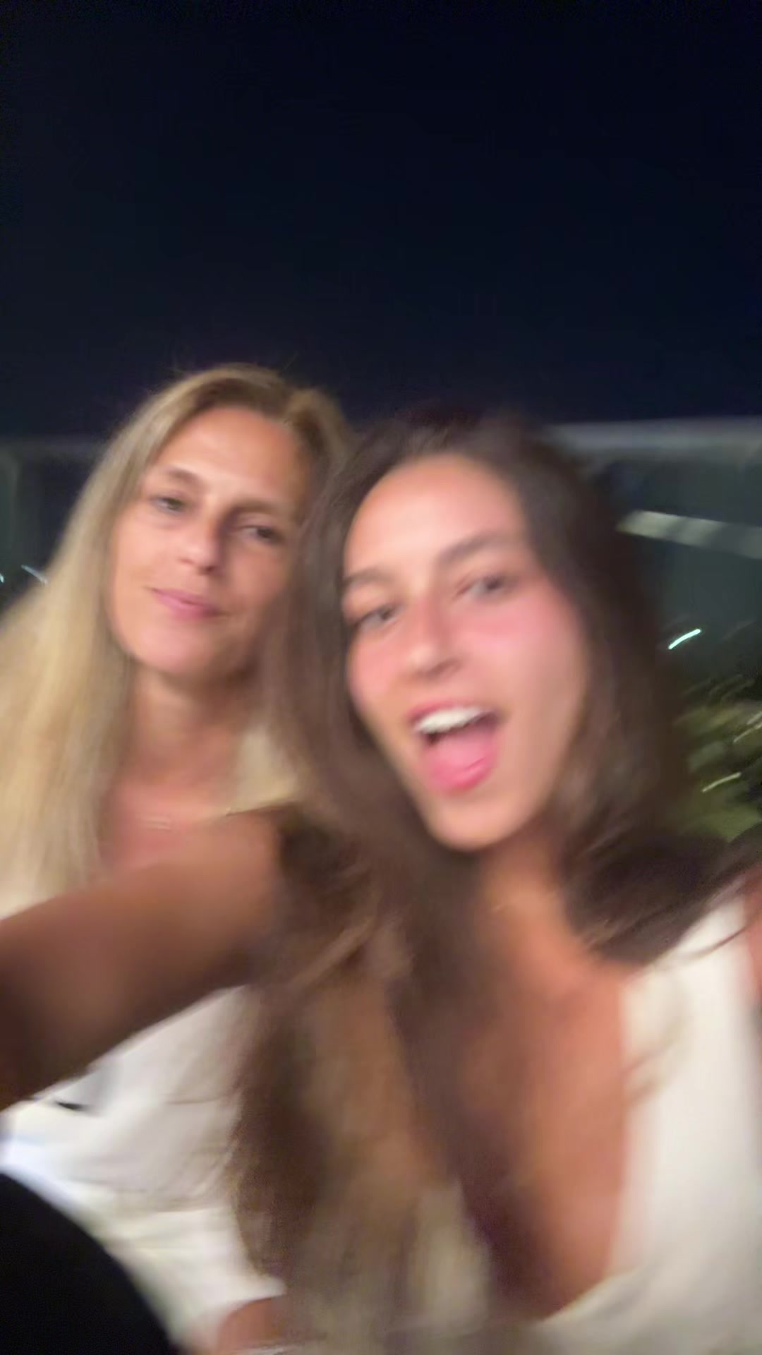 @LIA SAMARA